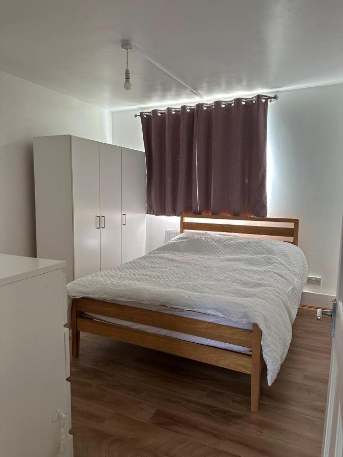 Spacious 2 Bed Flat Barking  Exterior foto